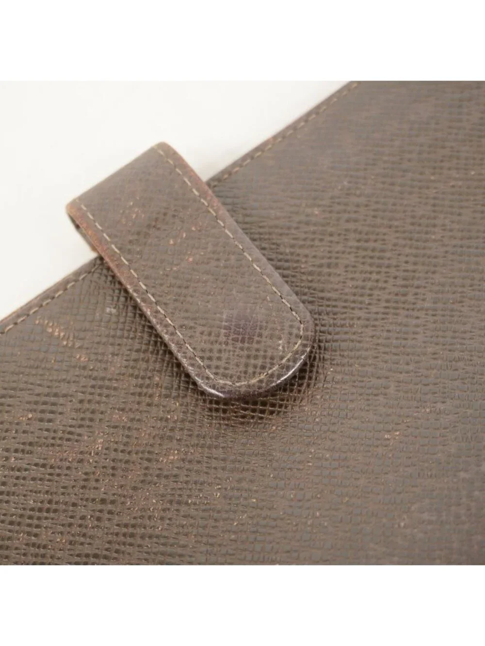 Louis Vuitton Notebook Cover Taiga Agenda MM Grizzly